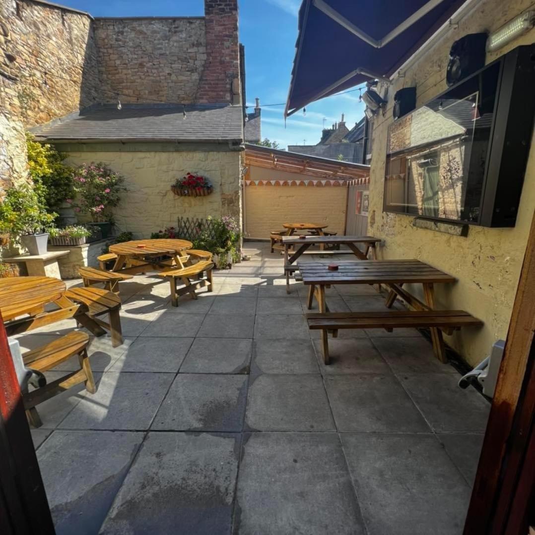 The Cricketers Arms Hotel Barnard Castle Exterior foto